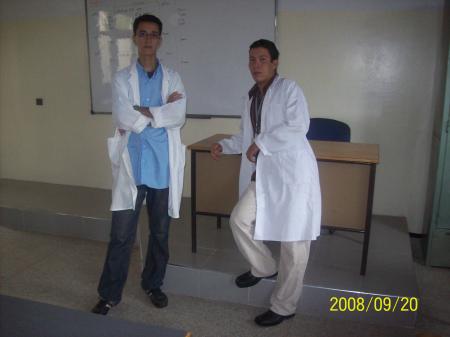moi et l'un des amis faysal a l'ISTA